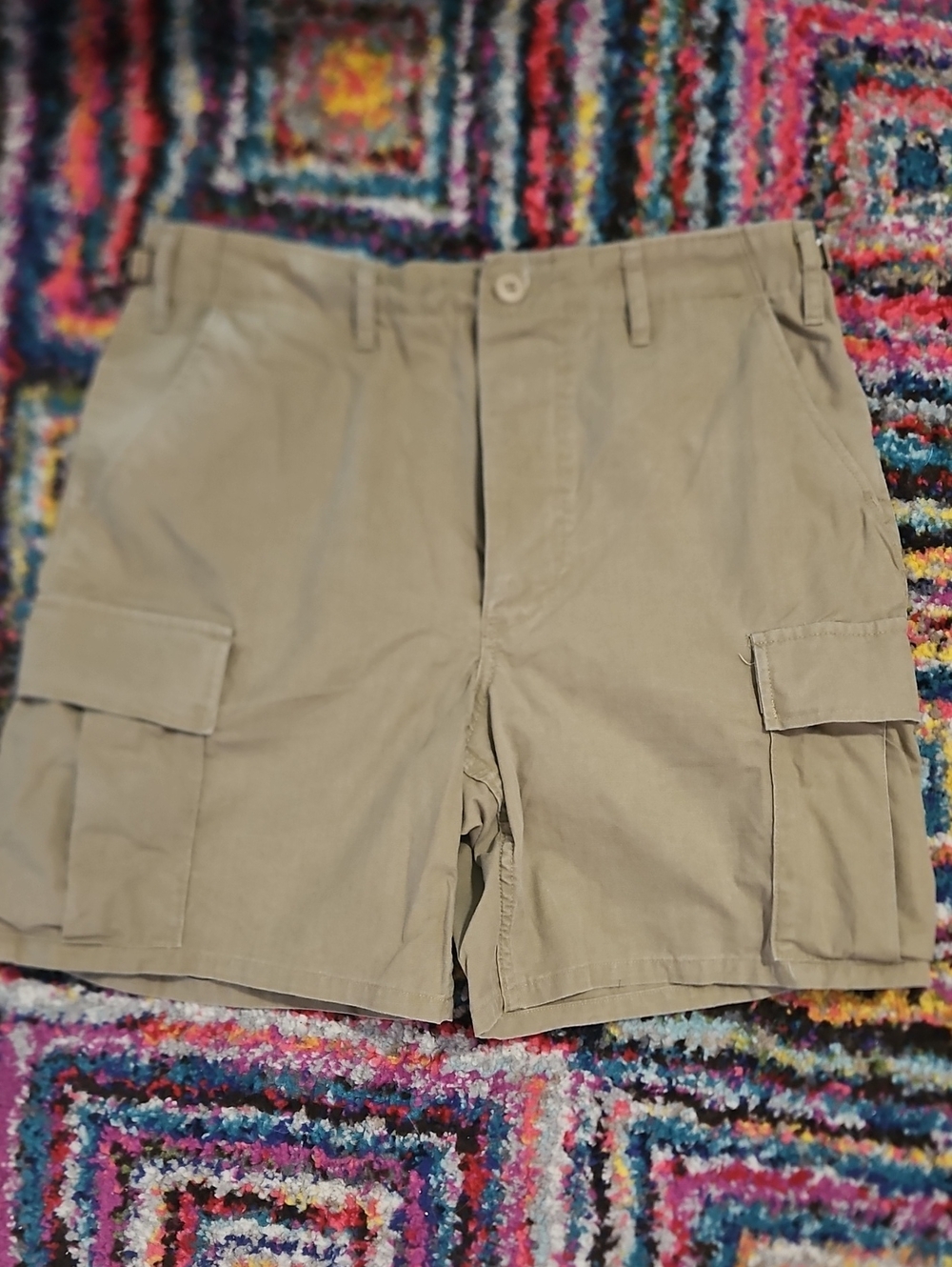 Men's Cargo Shorts in Tan - Everyday Utility